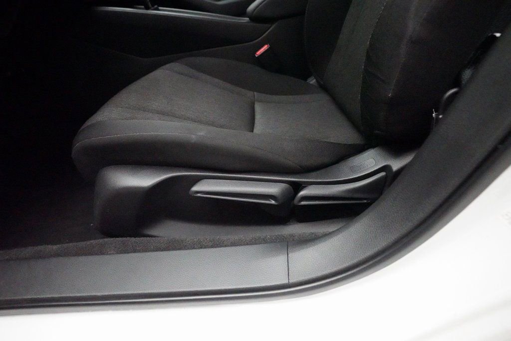 Used 2023 Honda Accord LX image 28