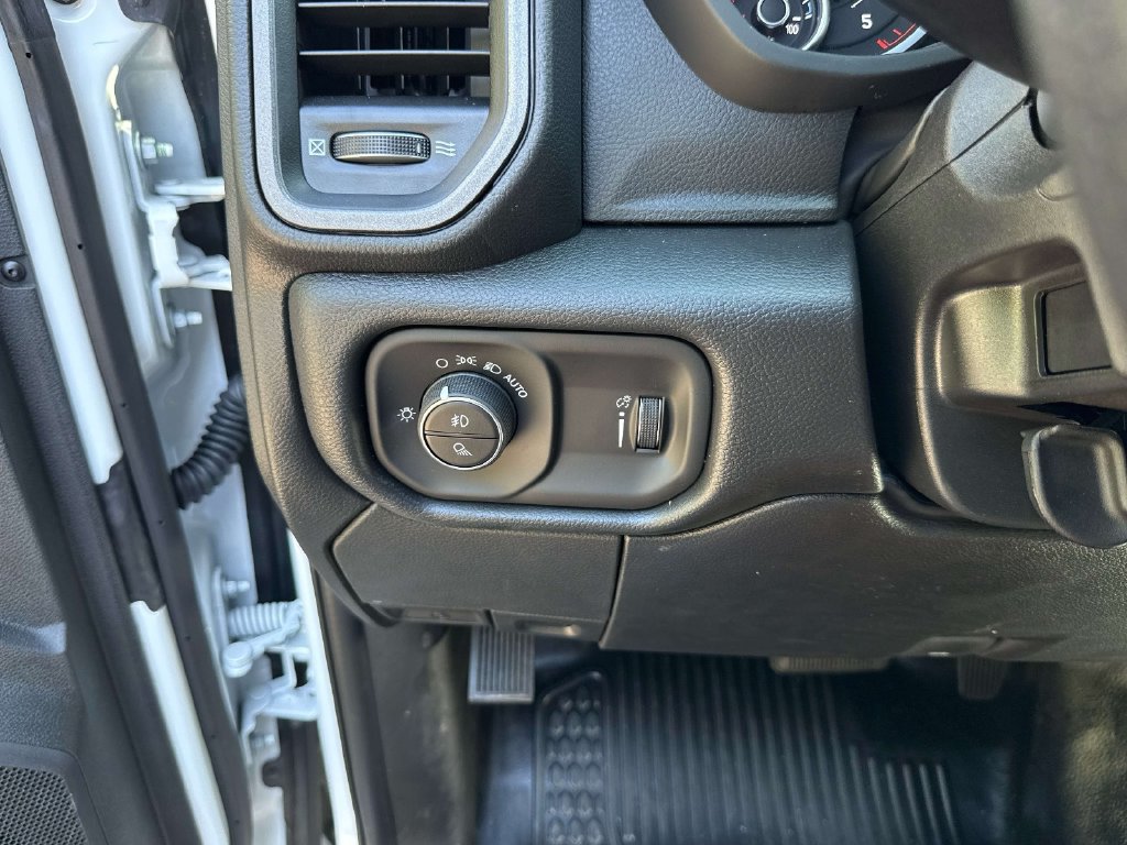 New 2026 RAM 3500 Tradesman AWD/4WD image 24