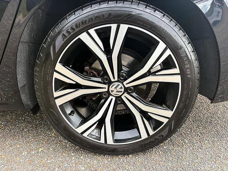 Used 2021 Volkswagen Passat 2.0T SE image 50