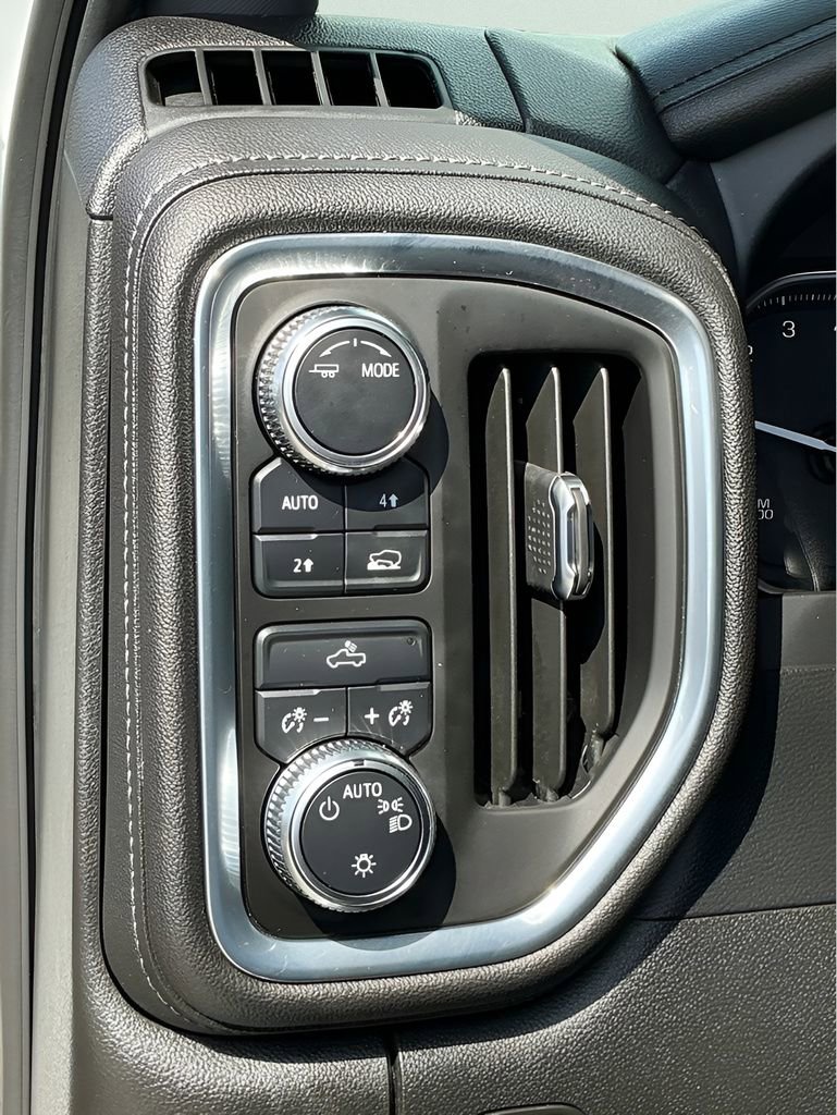 Used 2021 GMC Sierra 1500 SLE image 25