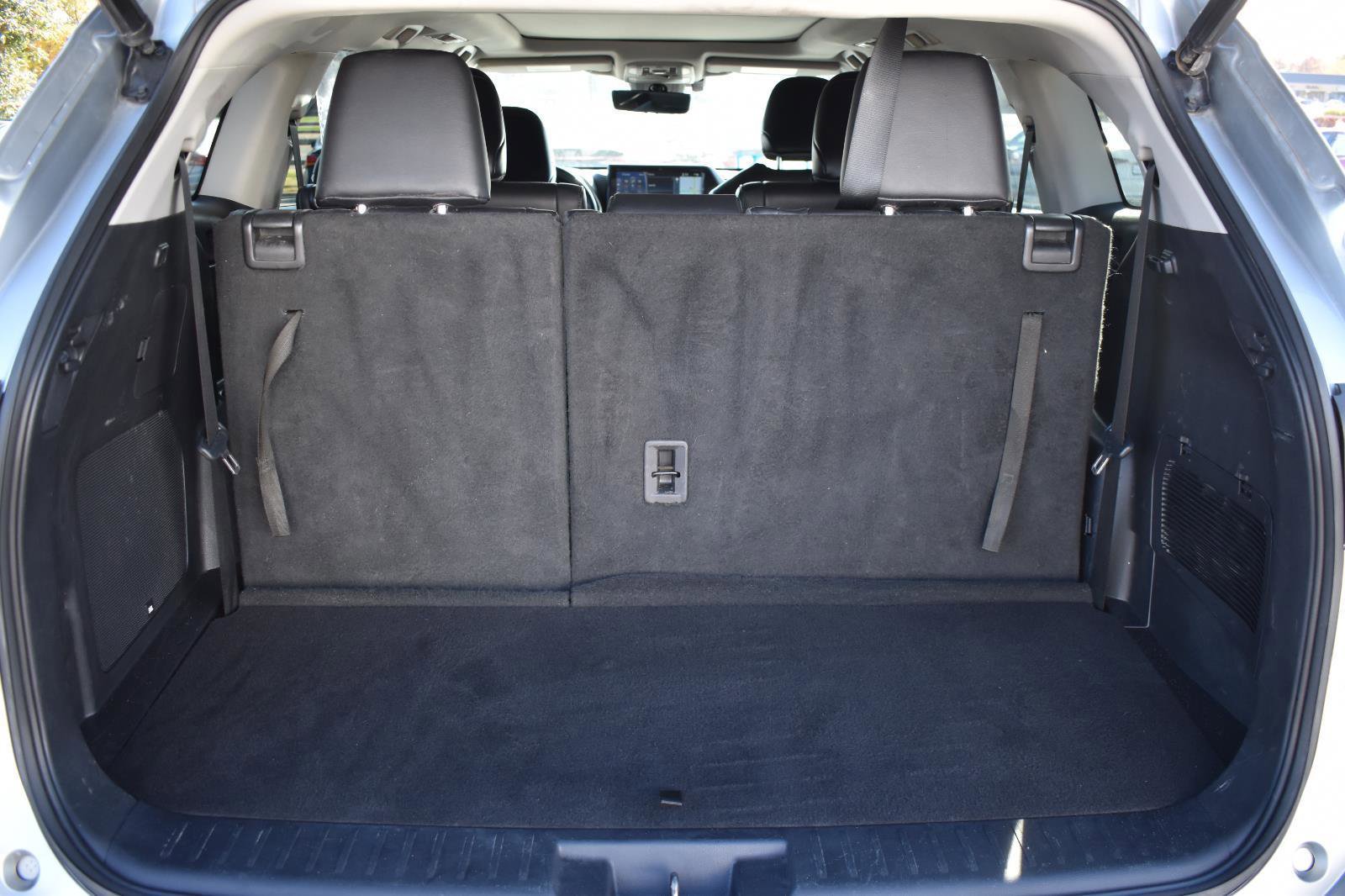 Used 2021 Toyota Highlander Platinum image 20