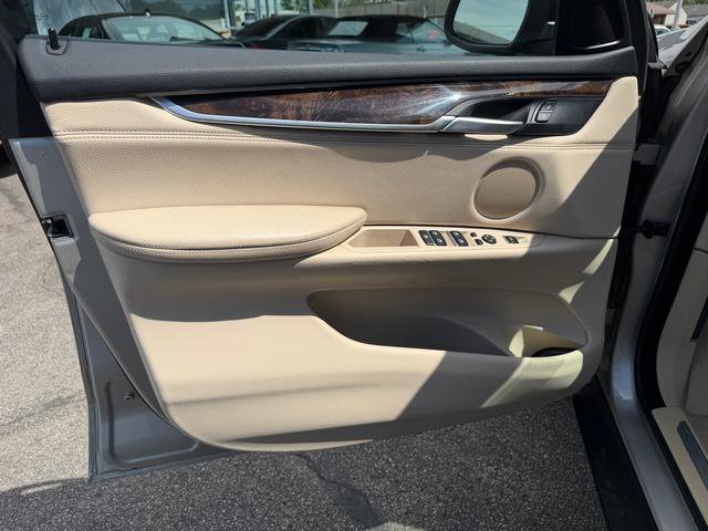 Used 2015 BMW X5 xDrive35i AWD/4WD image 9