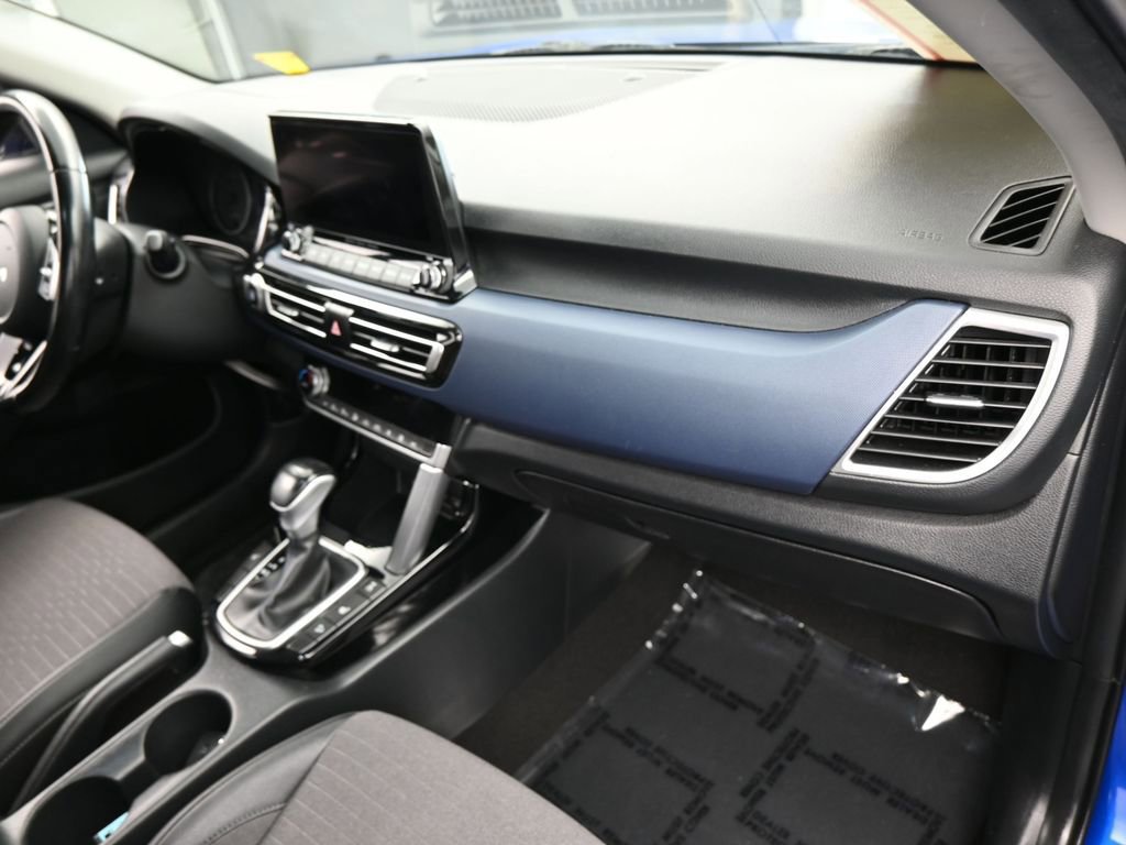 Used 2022 Kia Seltos Nightfall Edition image 43