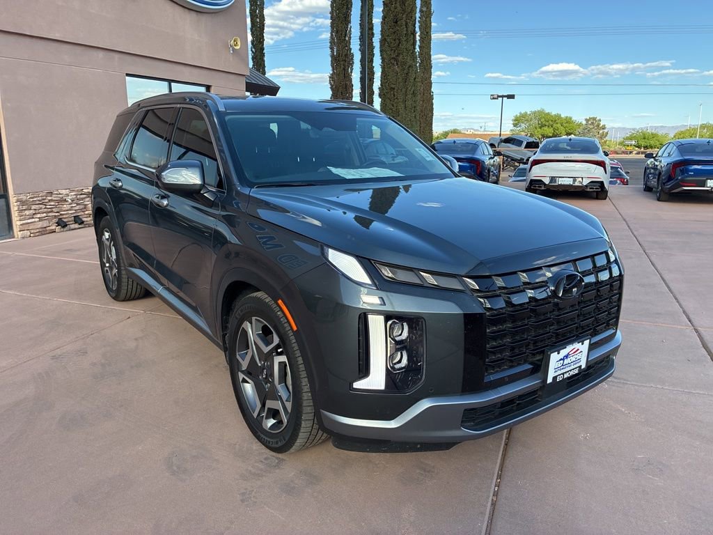 Used 2023 Hyundai Palisade Limited image 10