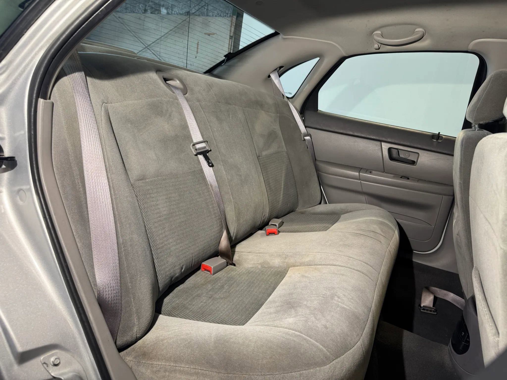 Used 2007 Ford Taurus SE FWD image 22