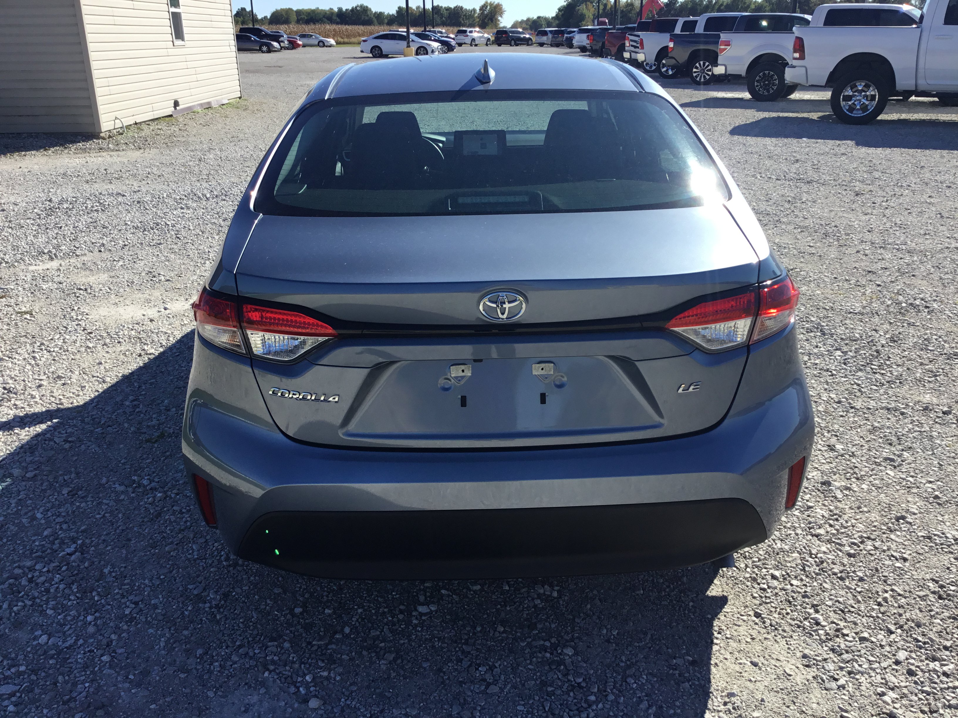 Used 2025 Toyota Corolla LE FWD image 4