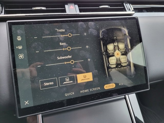 Used 2025 Land Rover Range Rover Velar Dynamic HSE image 38