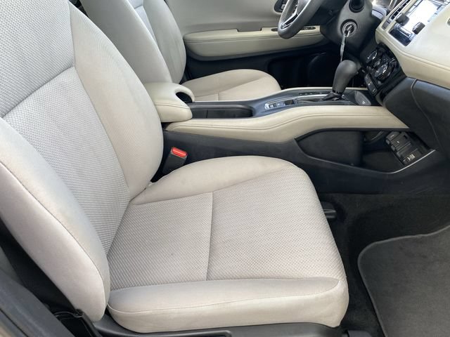 Used 2018 Honda HR-V LX image 11