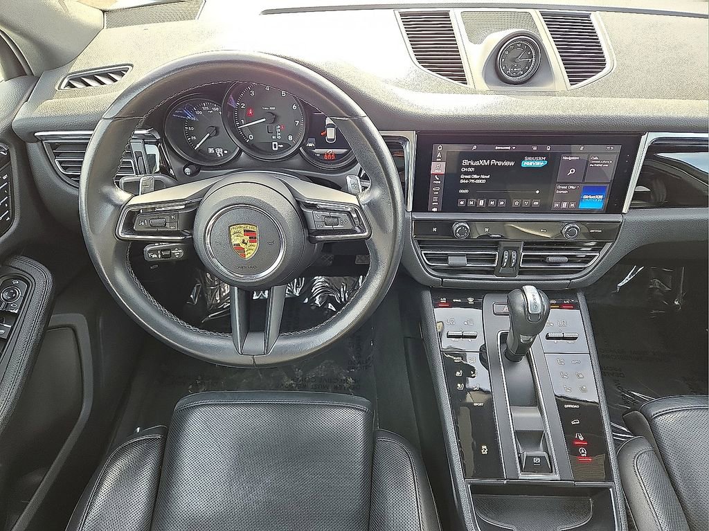 Used 2024 Porsche Macan Turbo image 19