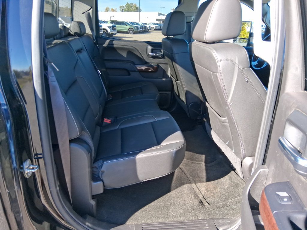 Used 2016 GMC Sierra 2500 SLT w/ Duramax Plus Package AWD/4WD image 16