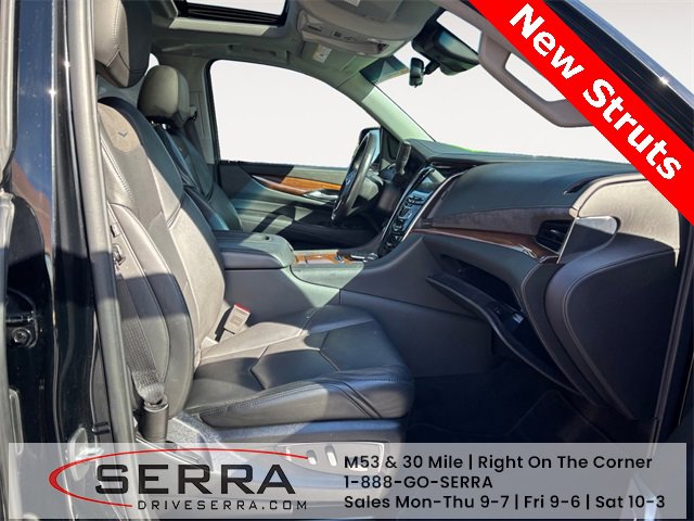 Used 2019 Cadillac Escalade Luxury image 15