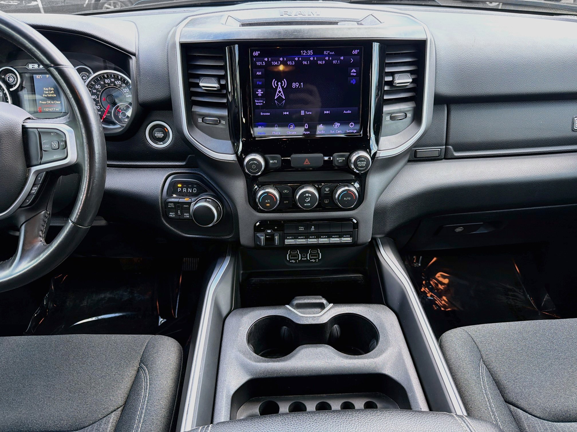 Used 2021 RAM 1500 4x4 Crew Cab image 18