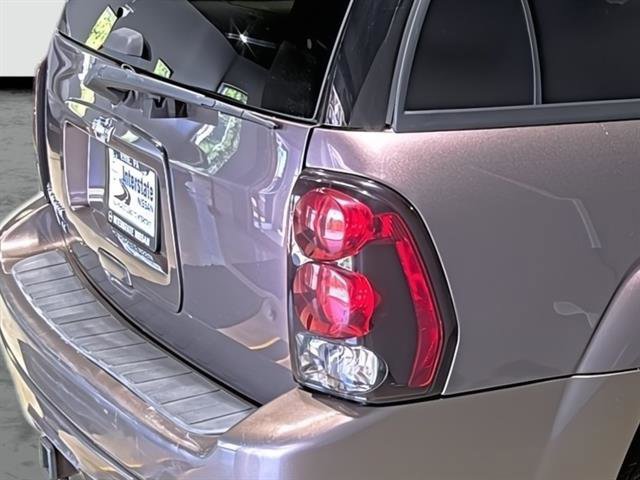 Used 2008 Chevrolet TrailBlazer LT AWD/4WD image 14