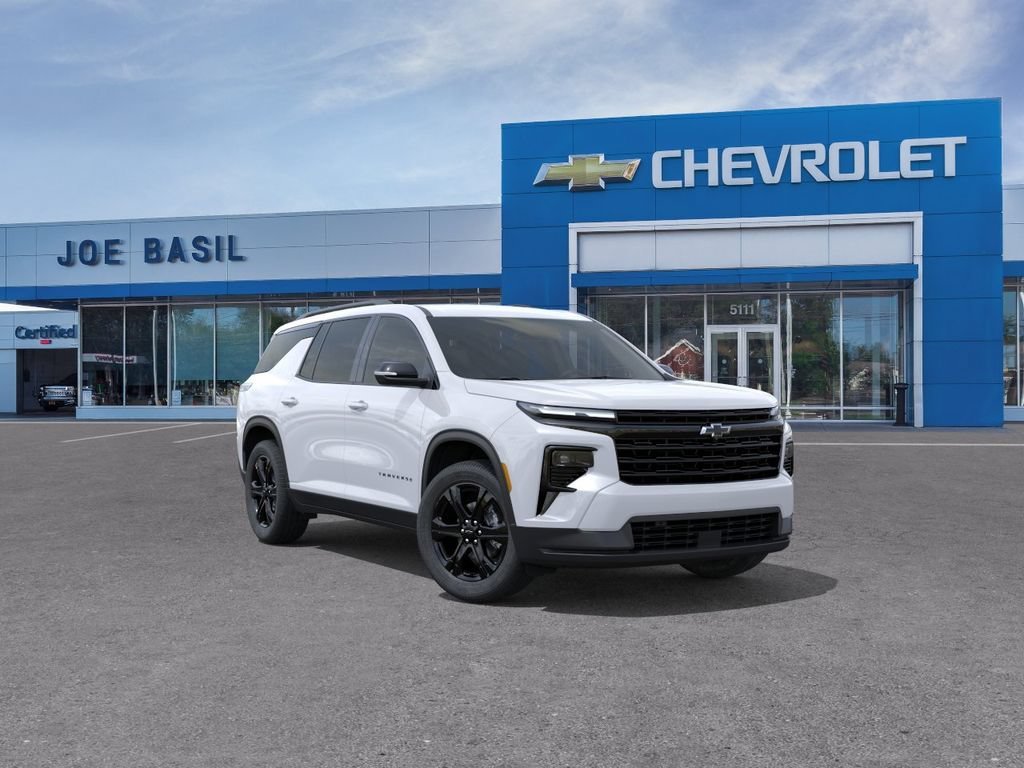 New 2027 Chevrolet Traverse LT w/ Midnight/Sport Edition