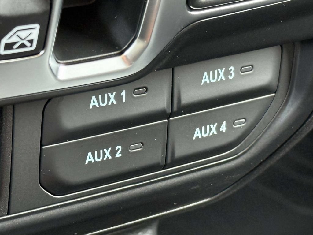 New 2026 Jeep Gladiator Sport AWD/4WD image 30