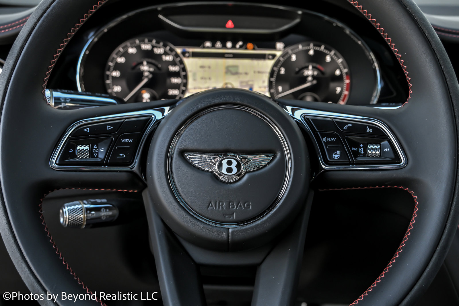 Used 2024 Bentley Flying Spur W12 image 32