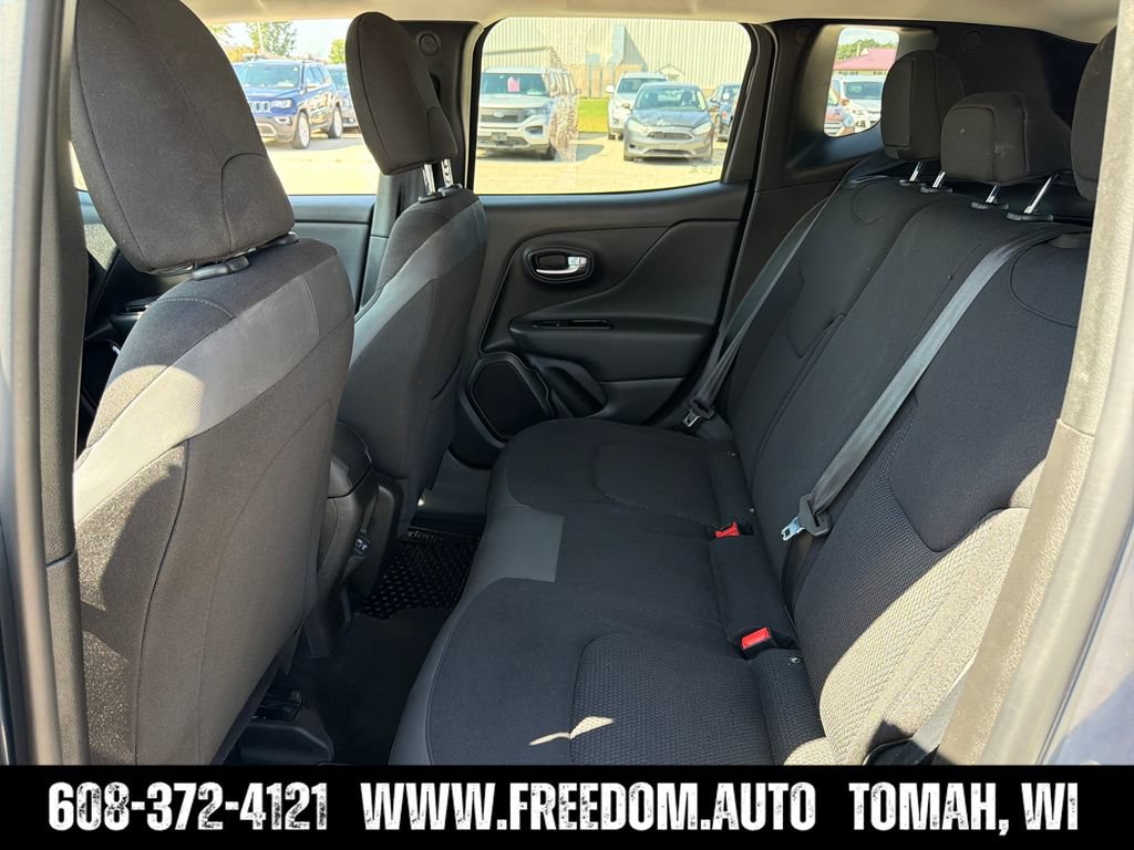 Used 2020 Jeep Renegade Altitude AWD/4WD image 25