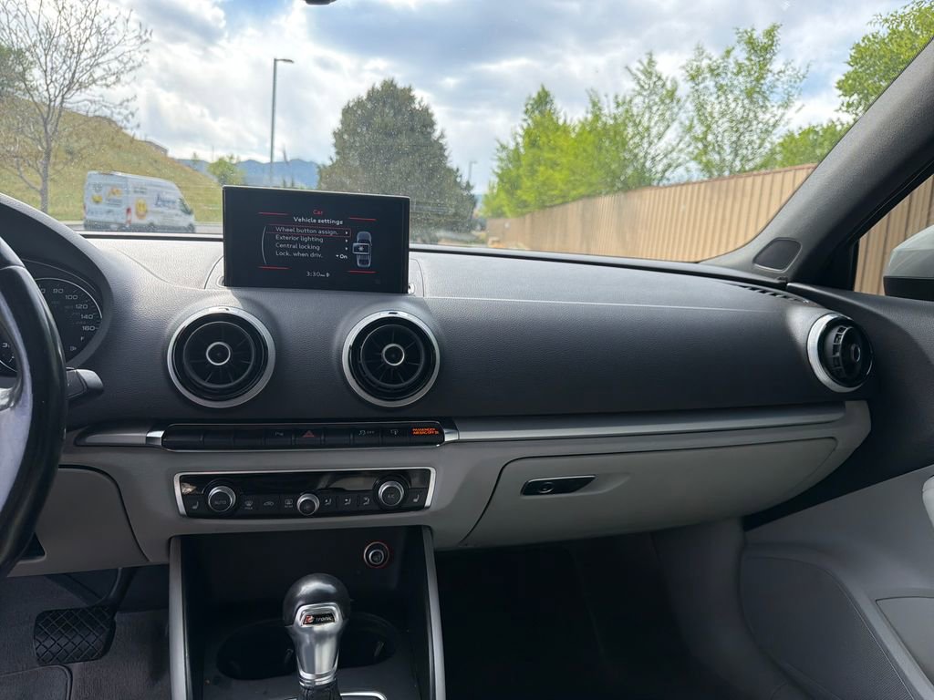 Used 2016 Audi A3 1.8T Premium image 15