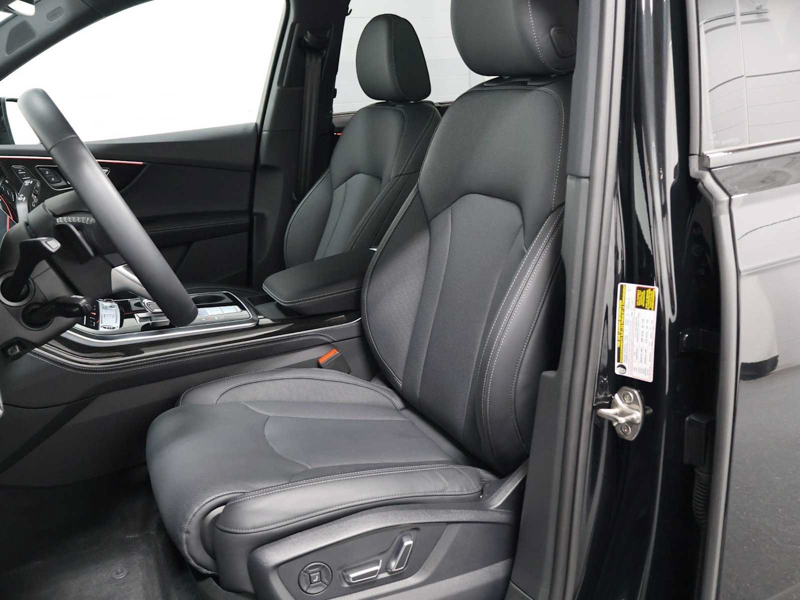 Certified 2026 Audi Q7 3.0T Prestige w/ Prestige Package AWD/4WD image 5