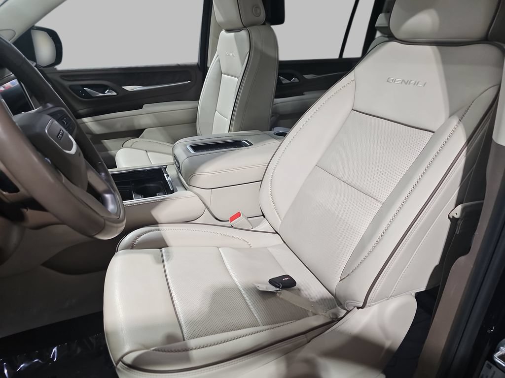 Certified 2024 GMC Yukon XL Denali w/ Advanced Technology Package AWD/4WD image 21