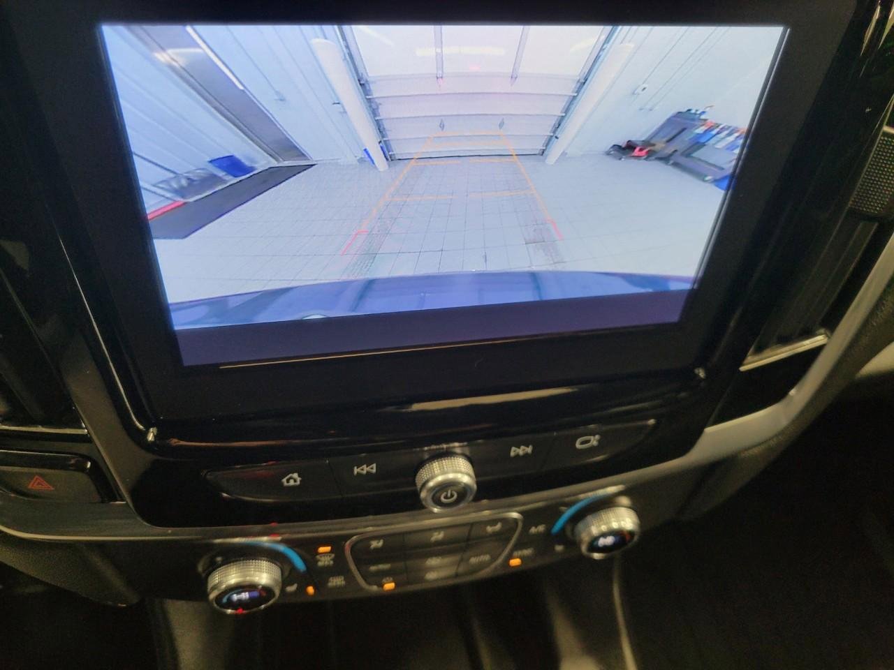 Certified 2023 Chevrolet Traverse LT w/ LPO, Floor Liner Package image 15