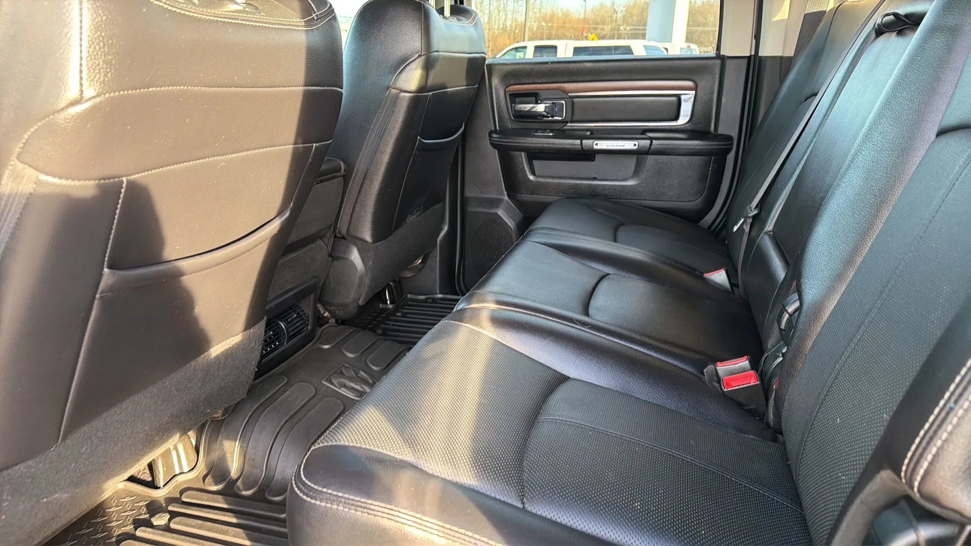 Used 2018 RAM 3500 Laramie image 50