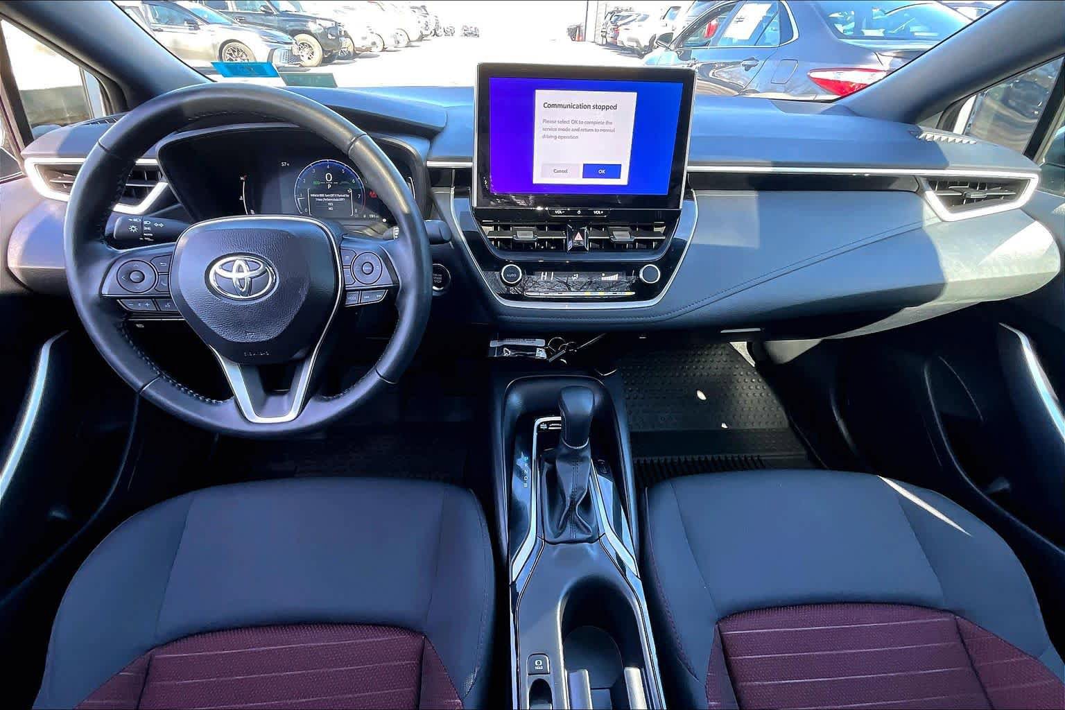 Used 2025 Toyota Corolla SE w/ SE Premium Package FWD image 14