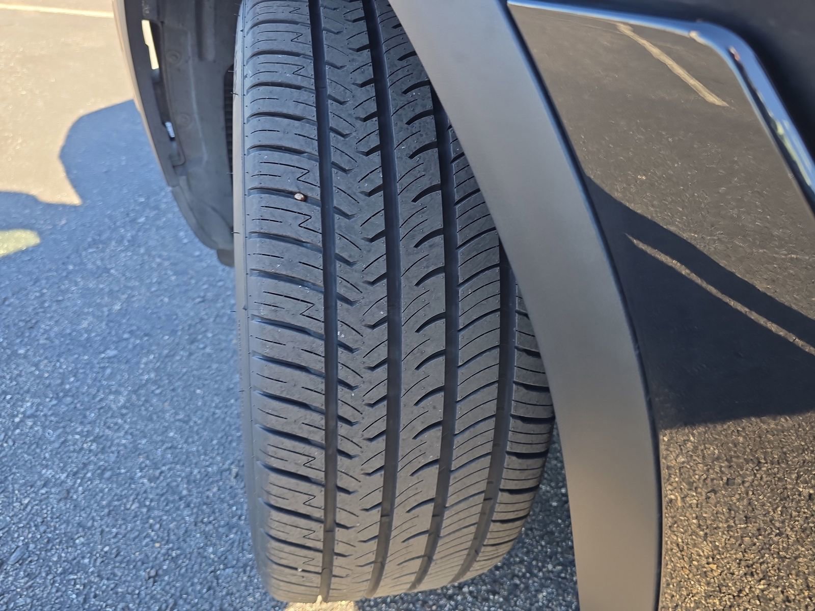 Used 2021 BMW X6 sDrive40i w/ Premium Package image 31