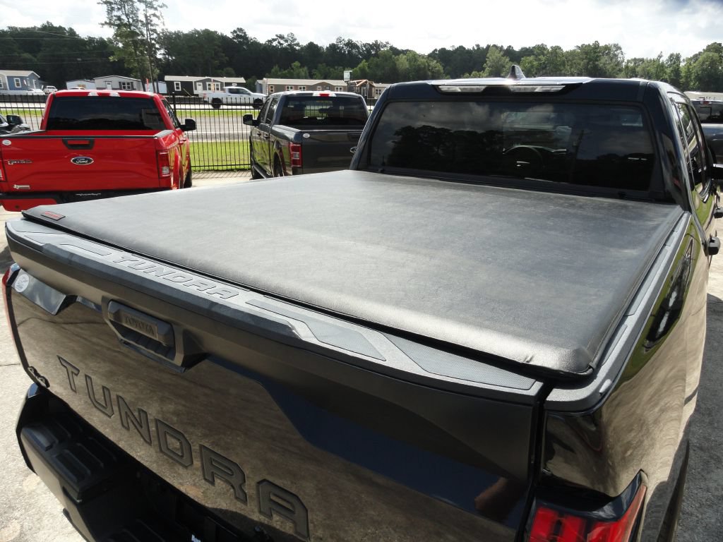 Used 2022 Toyota Tundra SR w/ SR Tow Package AWD/4WD image 6