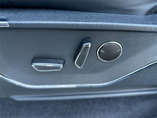 Certified 2023 Ford F150 Platinum w/ Equipment Group 701A High image 13