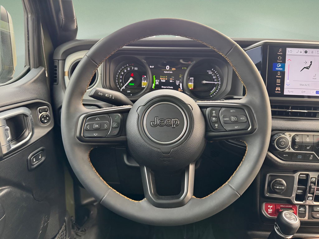 Used 2024 Jeep Wrangler Unlimited AWD/4WD image 15