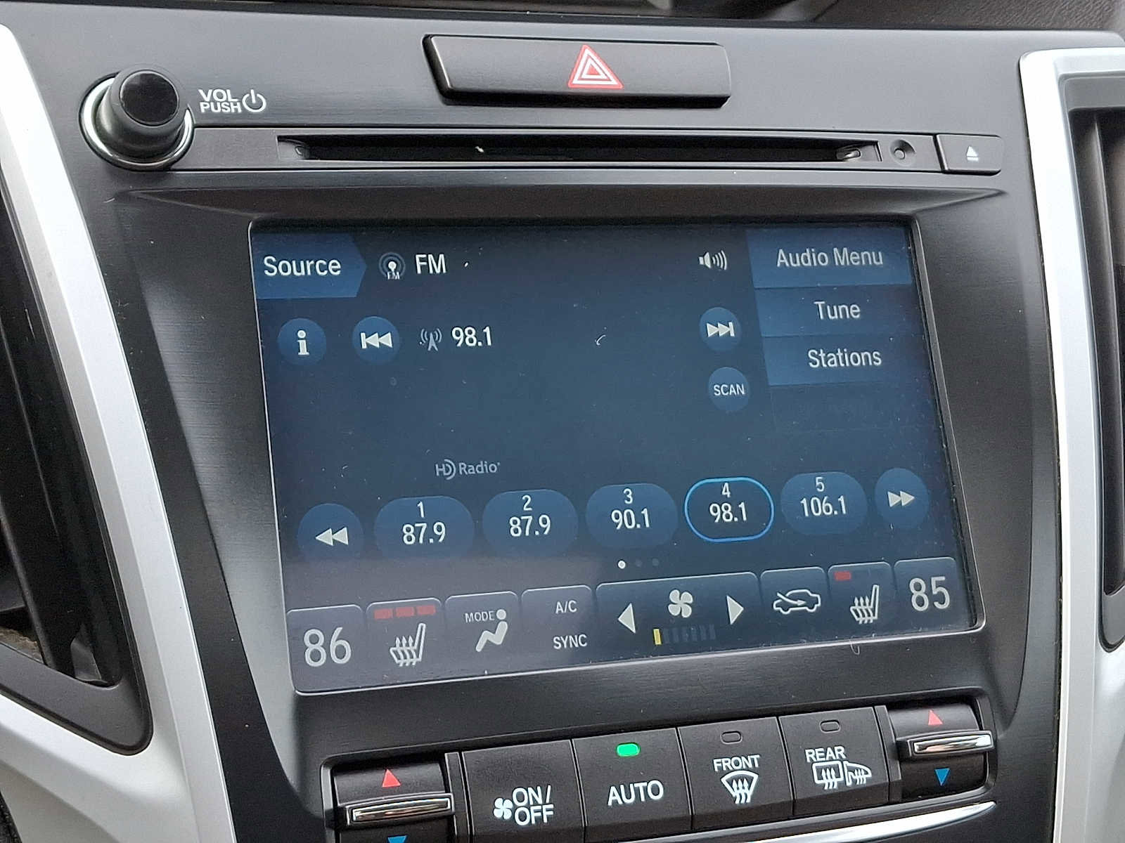 Used 2020 Acura TLX w/ Technology Package image 16