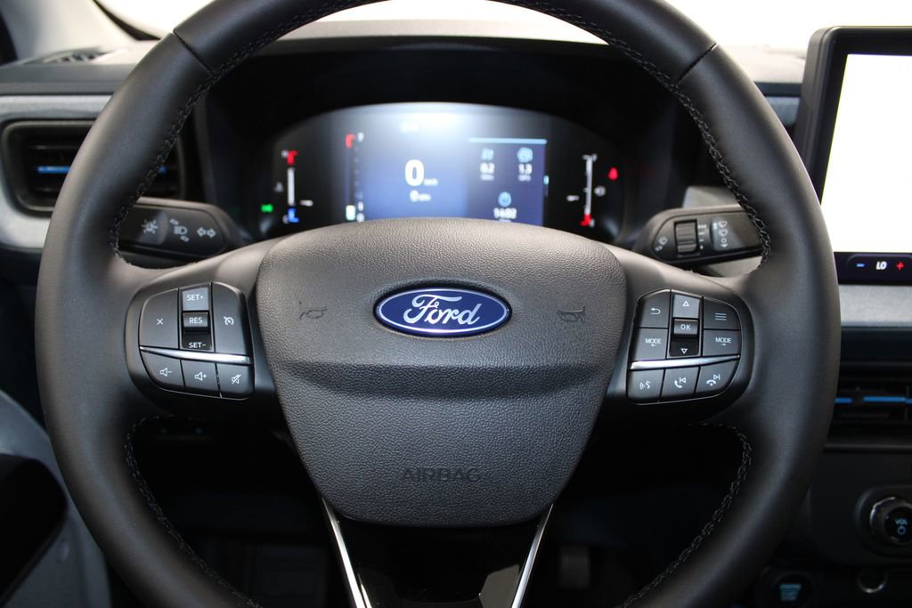 New 2026 Ford Maverick XLT image 32