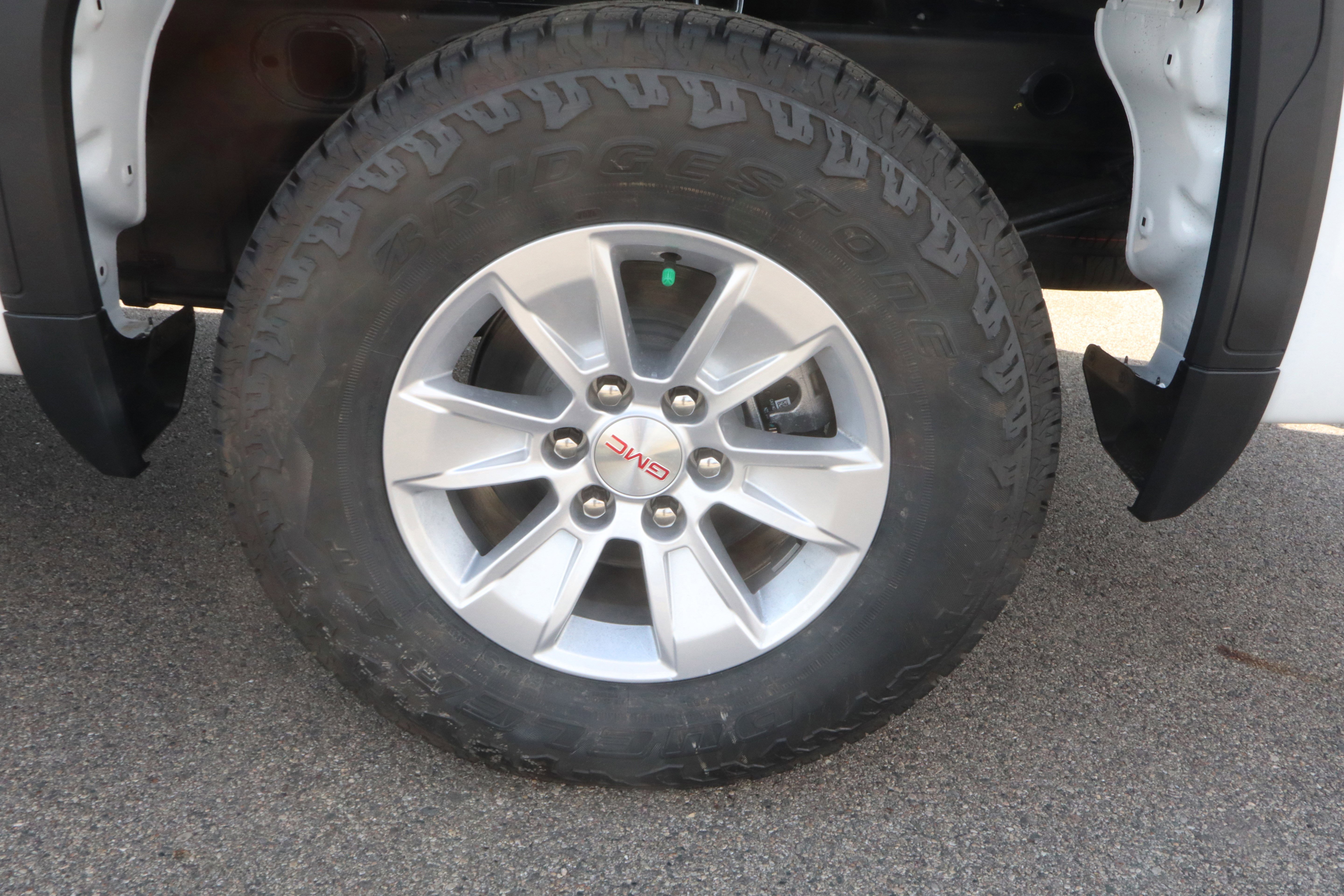 New 2026 GMC Sierra 1500 Pro w/ Pro Value Package image 18