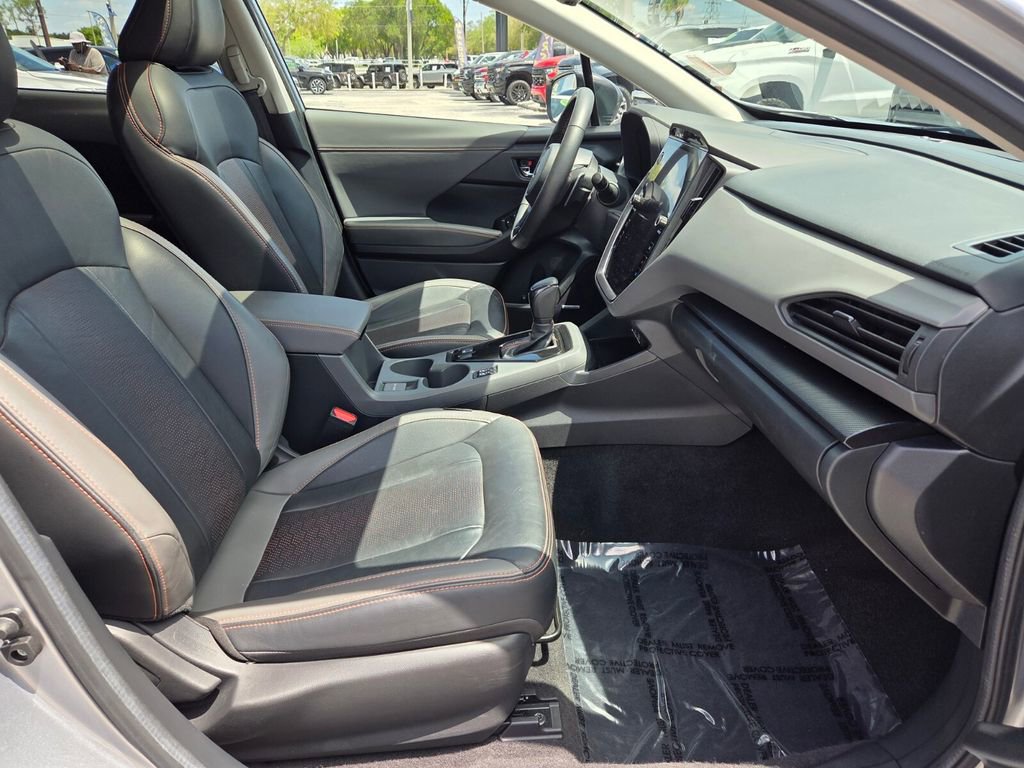 Used 2025 Subaru Crosstrek 2.5i Limited w/ Popular Package #3A AWD/4WD image 15