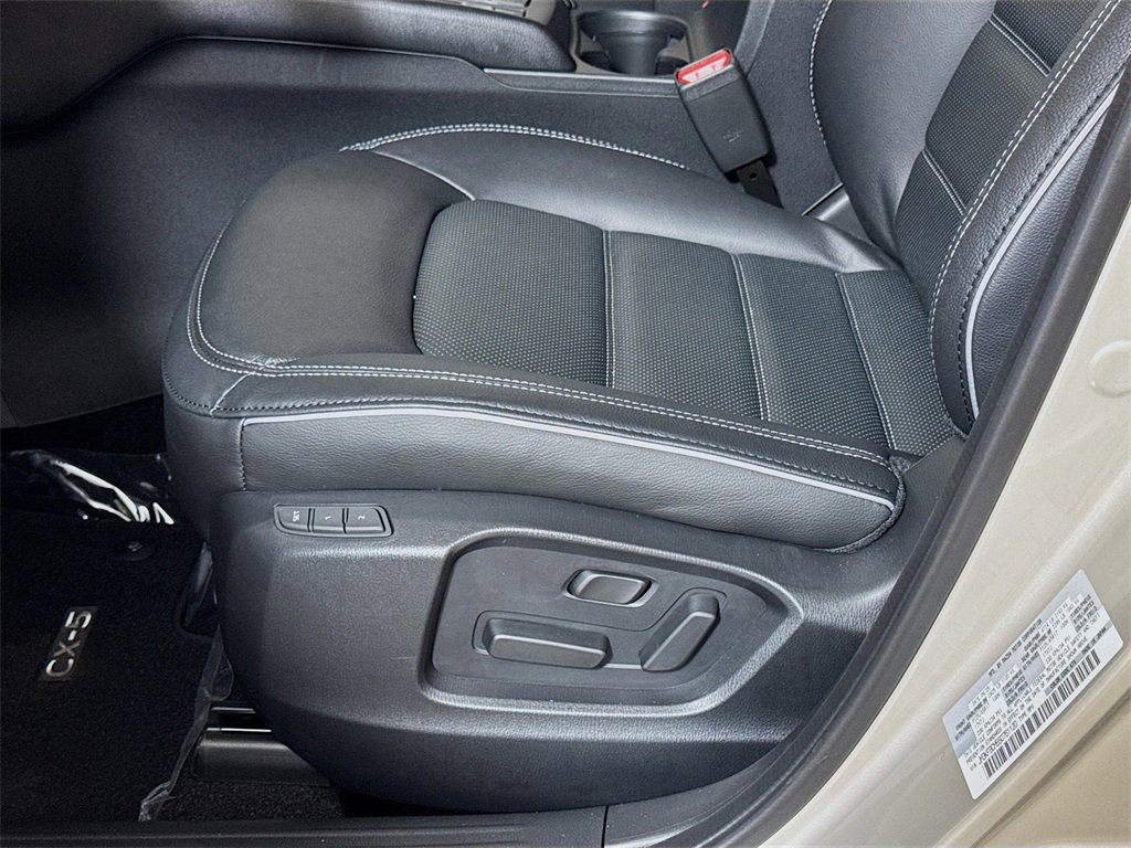 New 2025 MAZDA CX-5 AWD 2.5 S w/ Preferred Package image 17