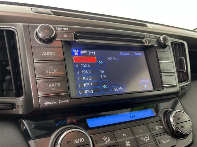 Used 2013 Toyota RAV4 XLE image 11