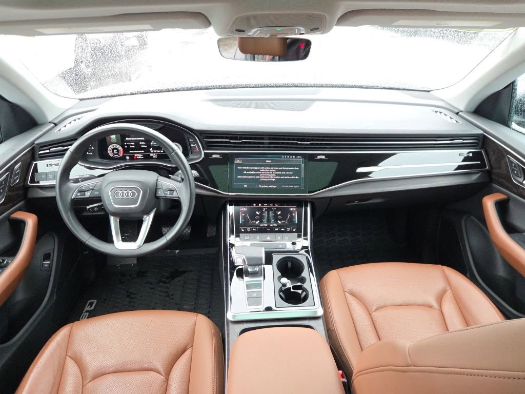 Used 2022 Audi Q8 Premium Plus image 5