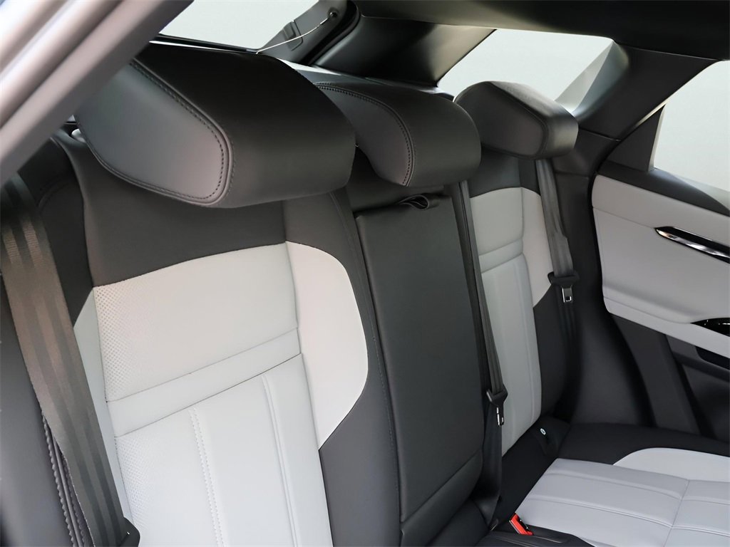 New 2026 Land Rover Range Rover Evoque Dynamic SE image 13