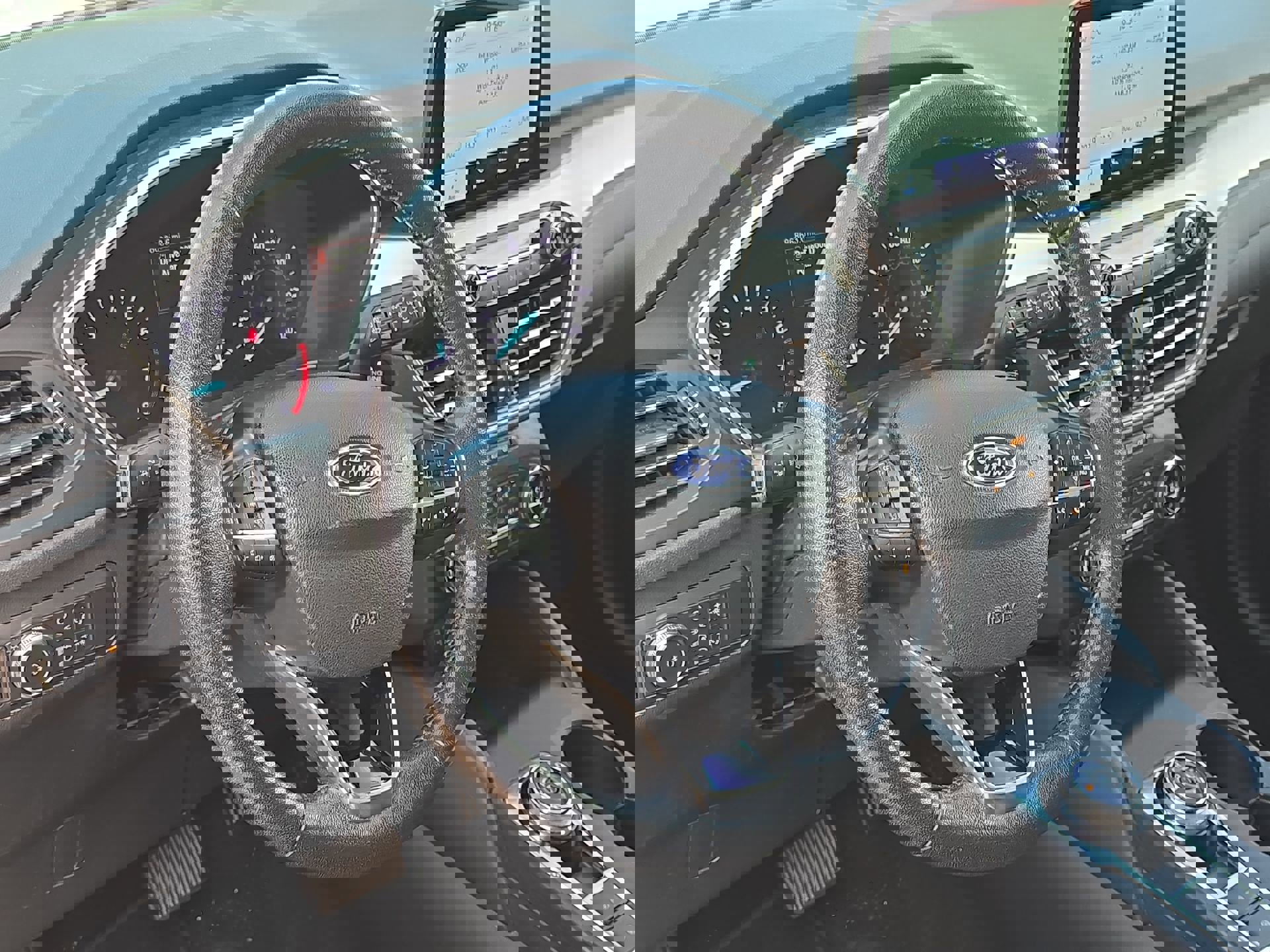 Certified 2020 Ford Escape SEL image 14