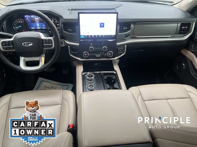 Used 2023 Ford Expedition XLT image 31