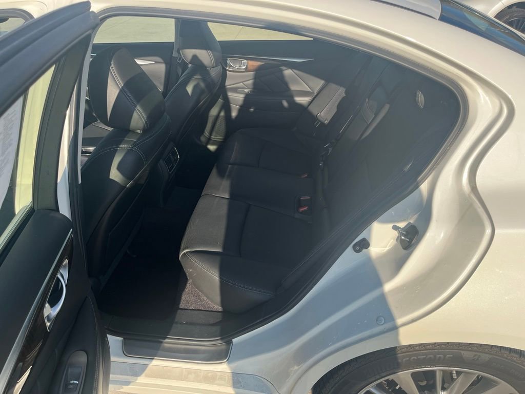Used 2018 INFINITI Q50 Luxe w/ Sensory Package (Luxe) image 12
