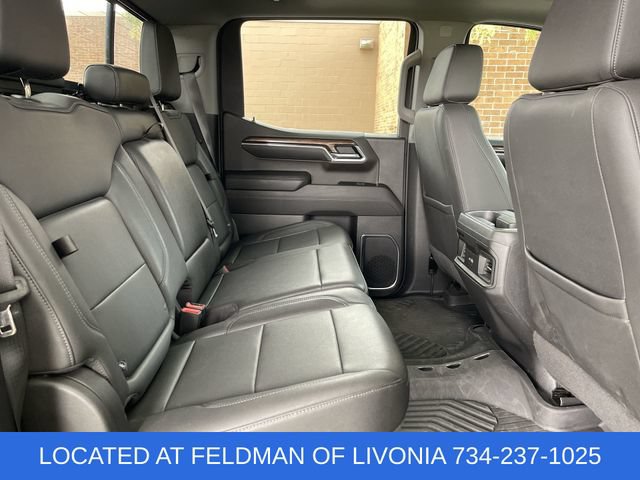 Used 2022 Chevrolet Silverado 1500 LT Trail Boss w/ LT Trail Boss Premium Package AWD/4WD image 28