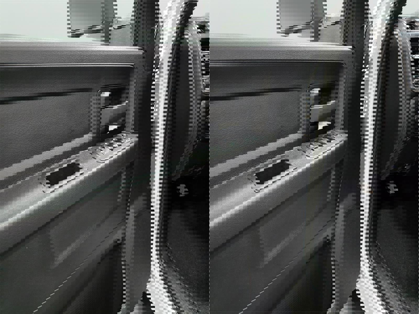 New 2026 RAM 3500 Tradesman image 8