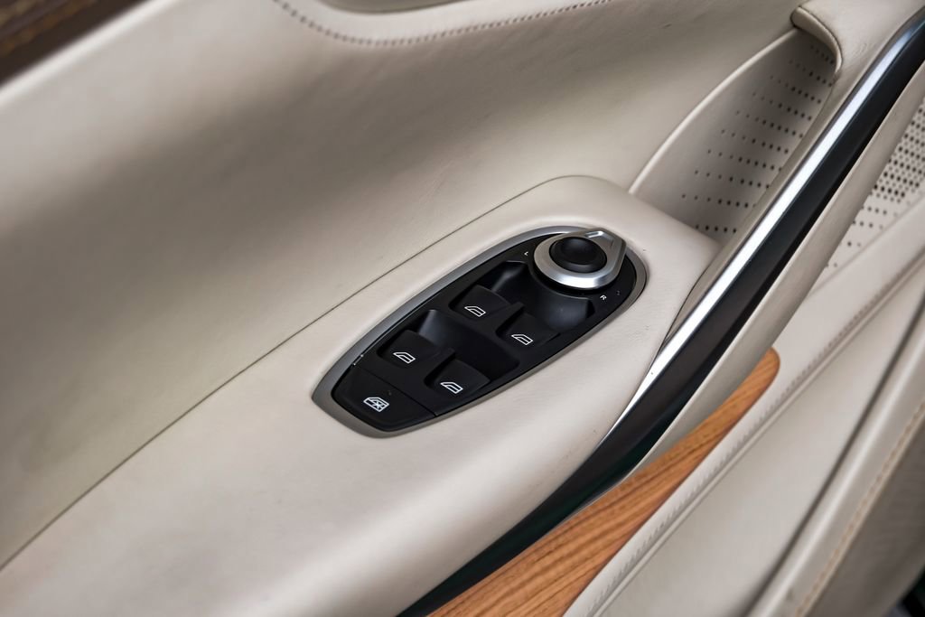 Used 2021 Aston Martin DBX image 53