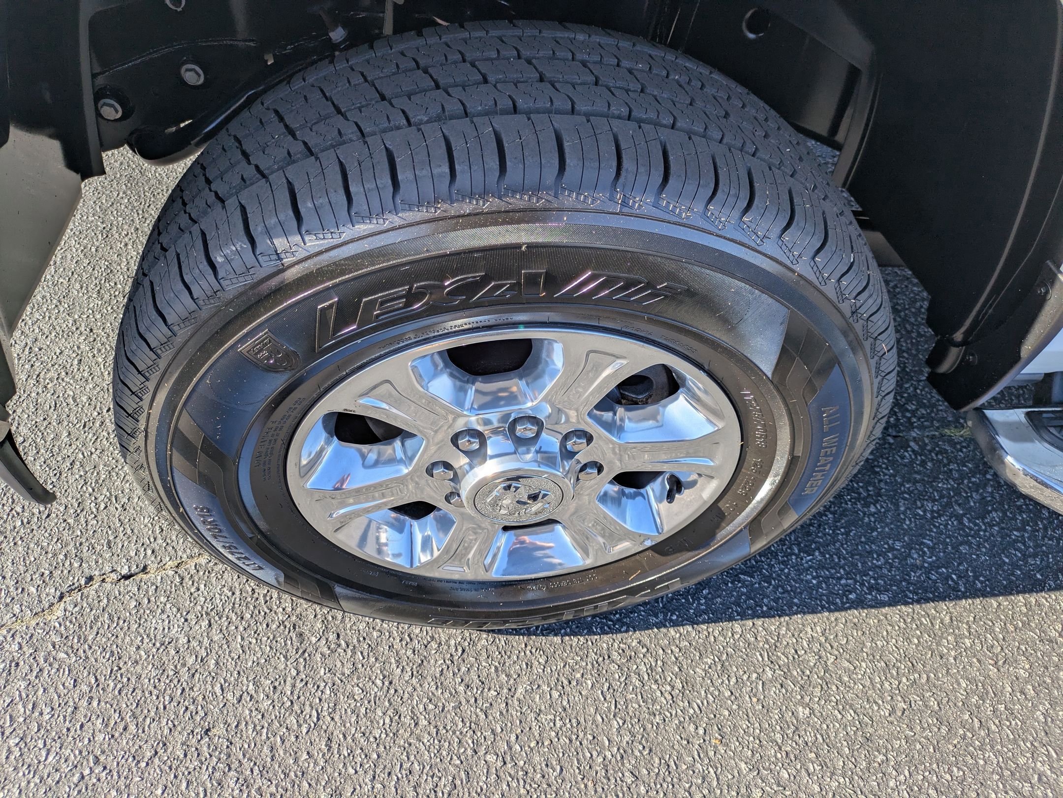 Certified 2024 RAM 3500 Big Horn image 9