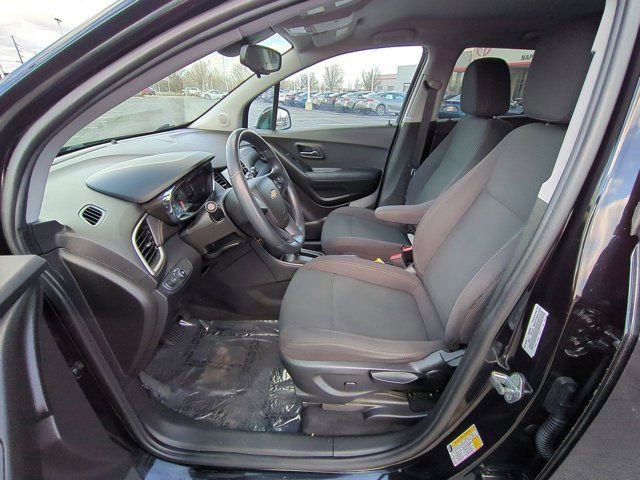 Used 2018 Chevrolet Trax LS image 8