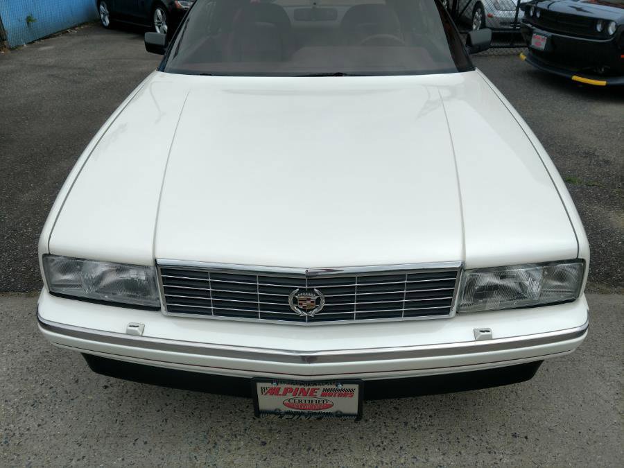 Used 1990 Cadillac Allante FWD image 16