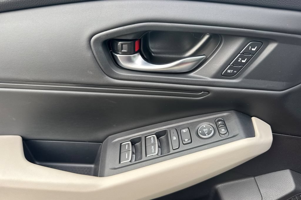 New 2026 Honda Accord EX-L image 11