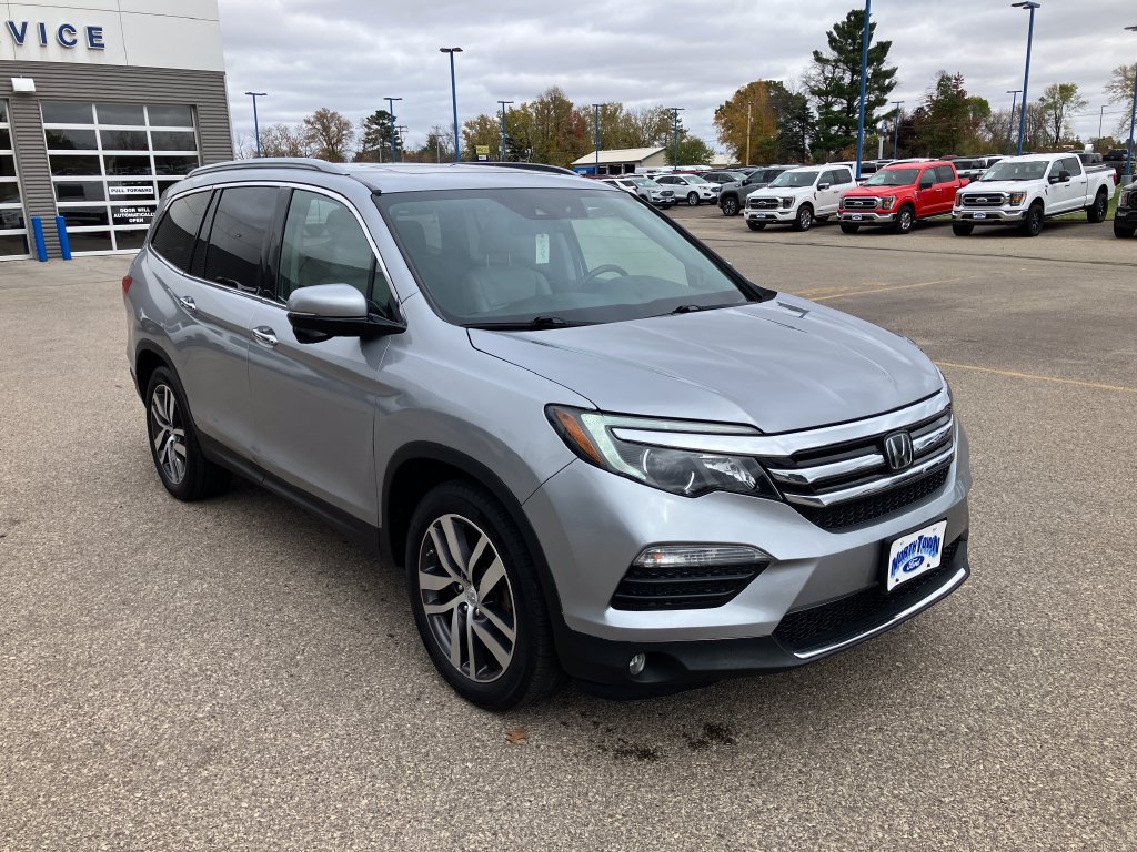 Used 2016 Honda Pilot Touring image 6